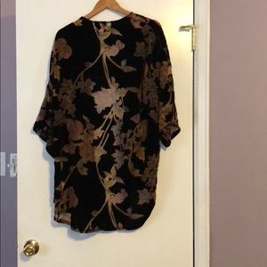 Black floral open front Kimono